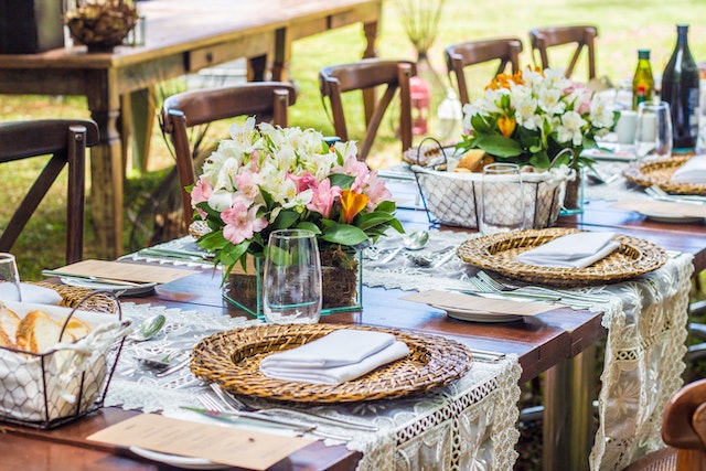 Photo by Thallen Merlin: https://www.pexels.com/photo/fine-dining-set-on-table-1580622/